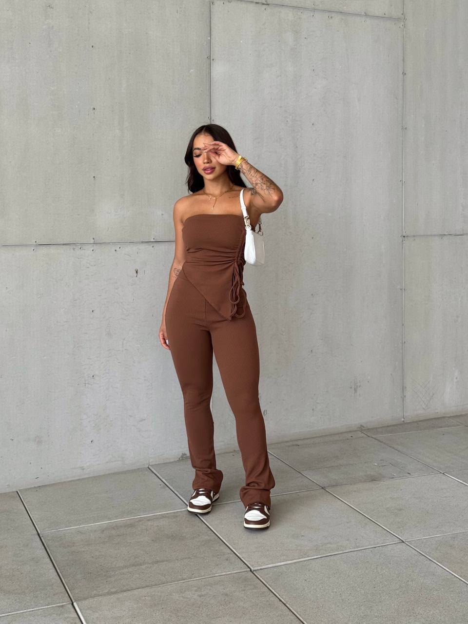 CONJUNTO ESSENCIAL RIBANNA CANELADO