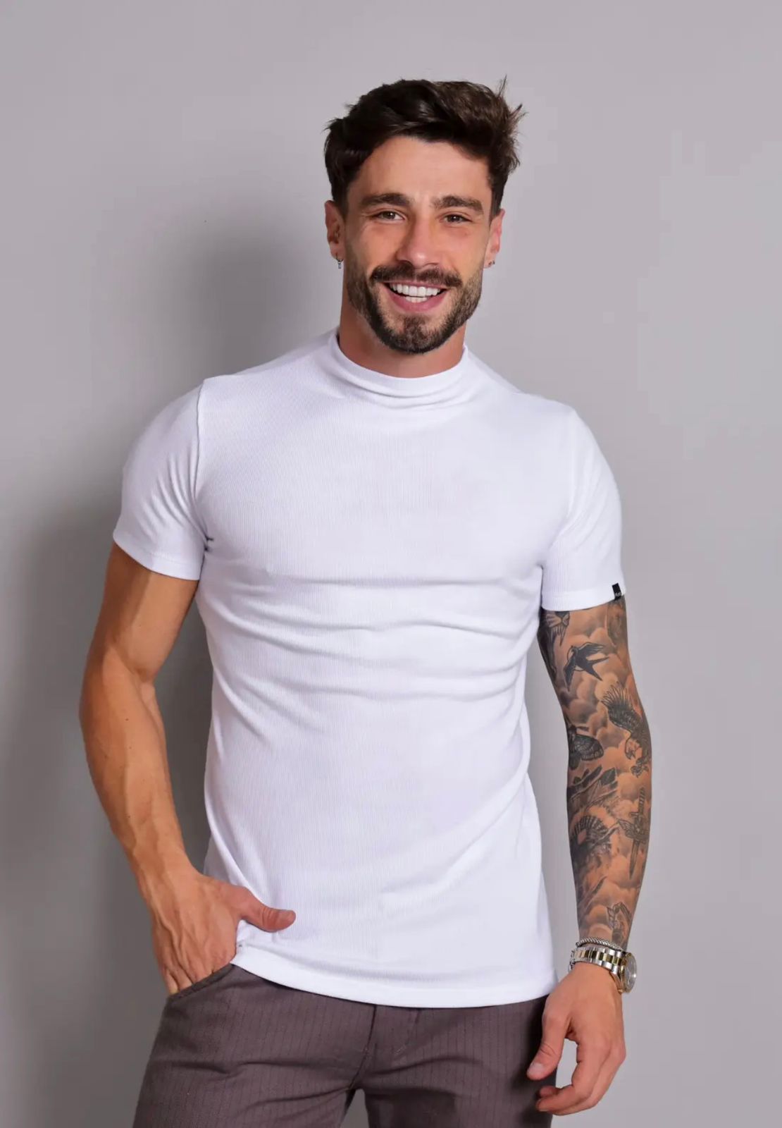 CAMISETA SLIM CANELADA AMERICANA